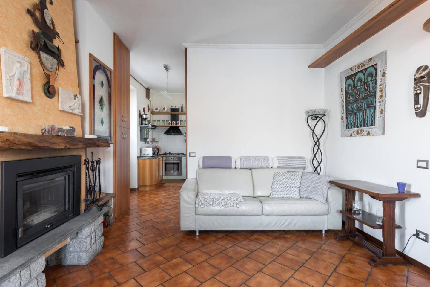 Apartmán Casa Emi Lezzeno Exteriér fotografie